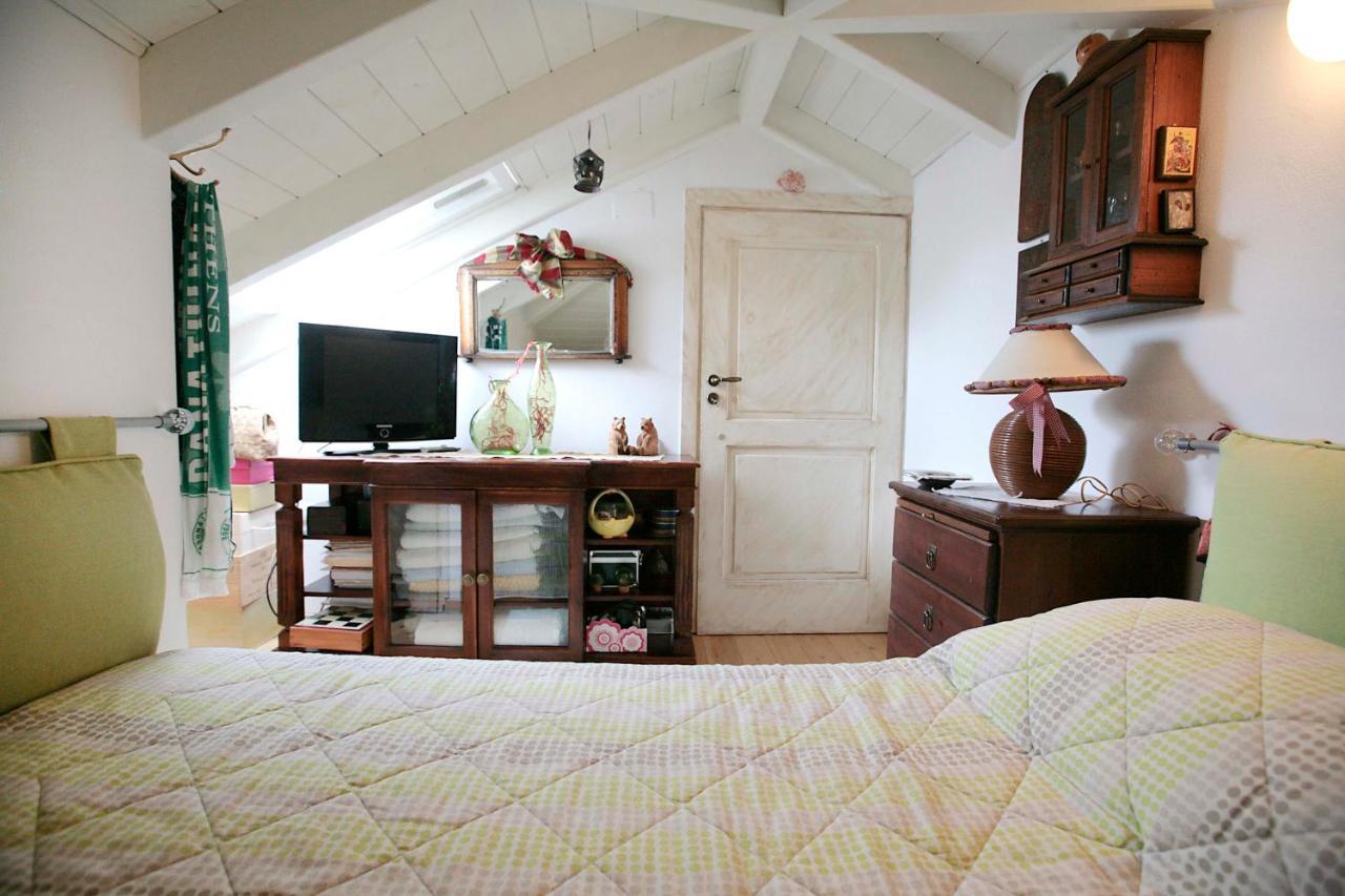 Cozy Attic Apartment Arachova Exterior photo